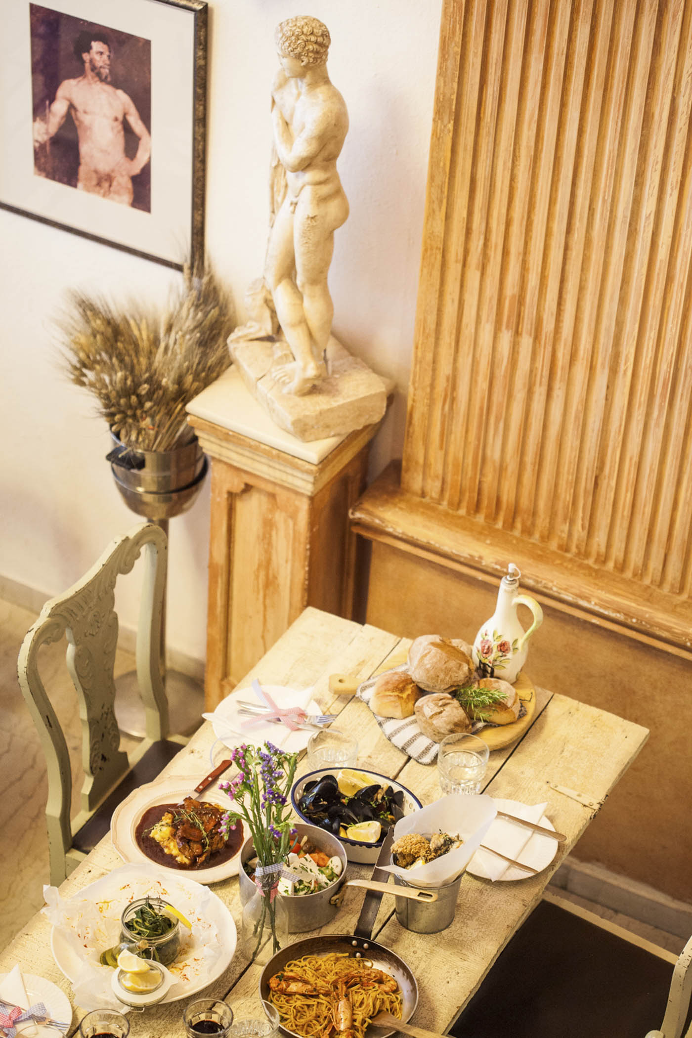 Akadimia Restaurant