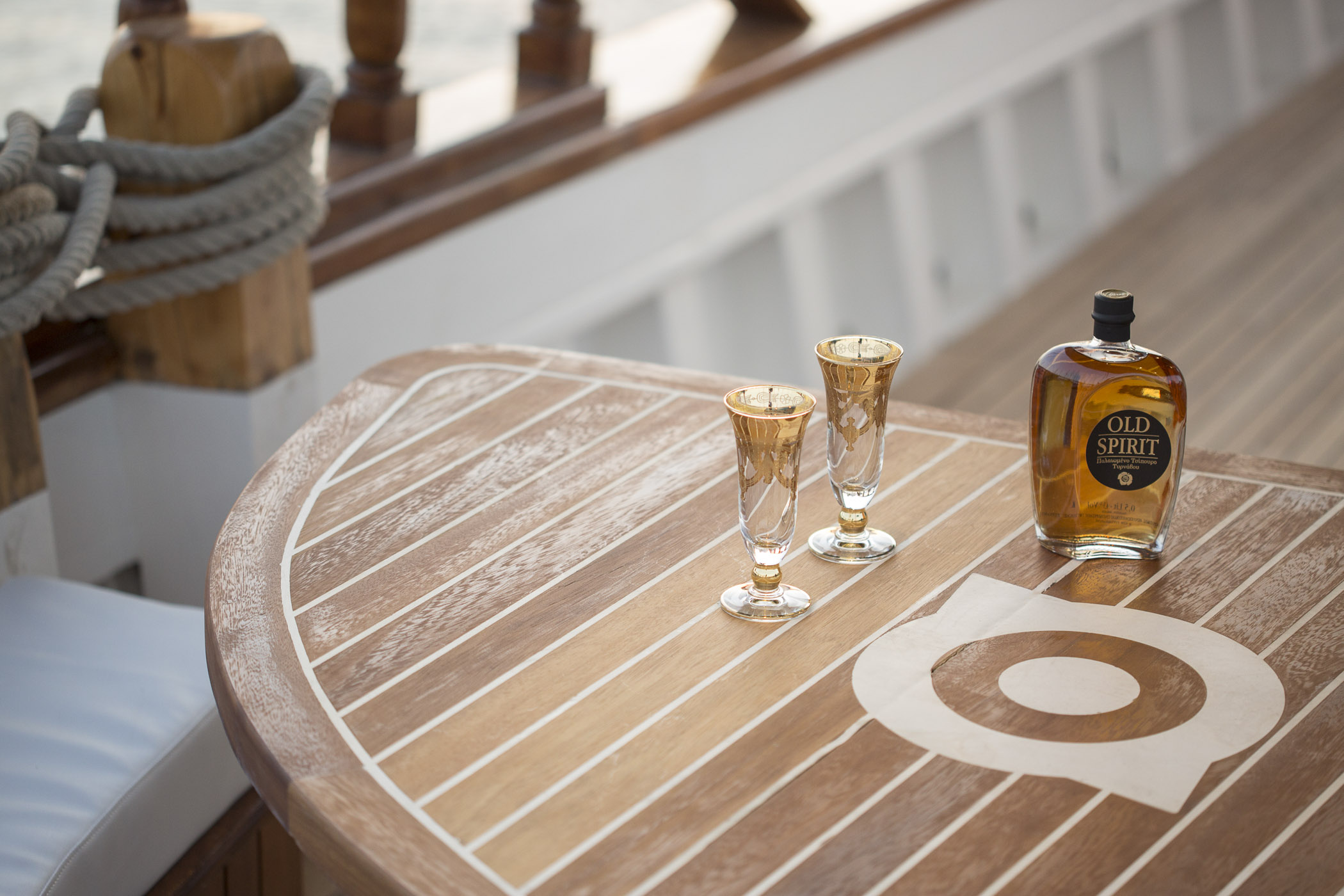 Cosmos Acrobat Yachting